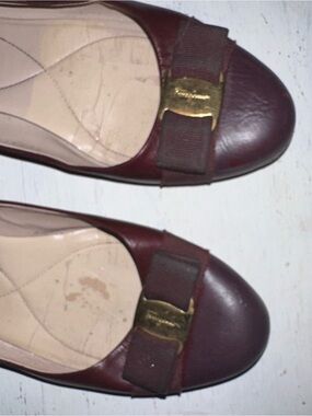 Salvatore Ferragamo Maroon Leather Bow Flats with Gold Hardware
